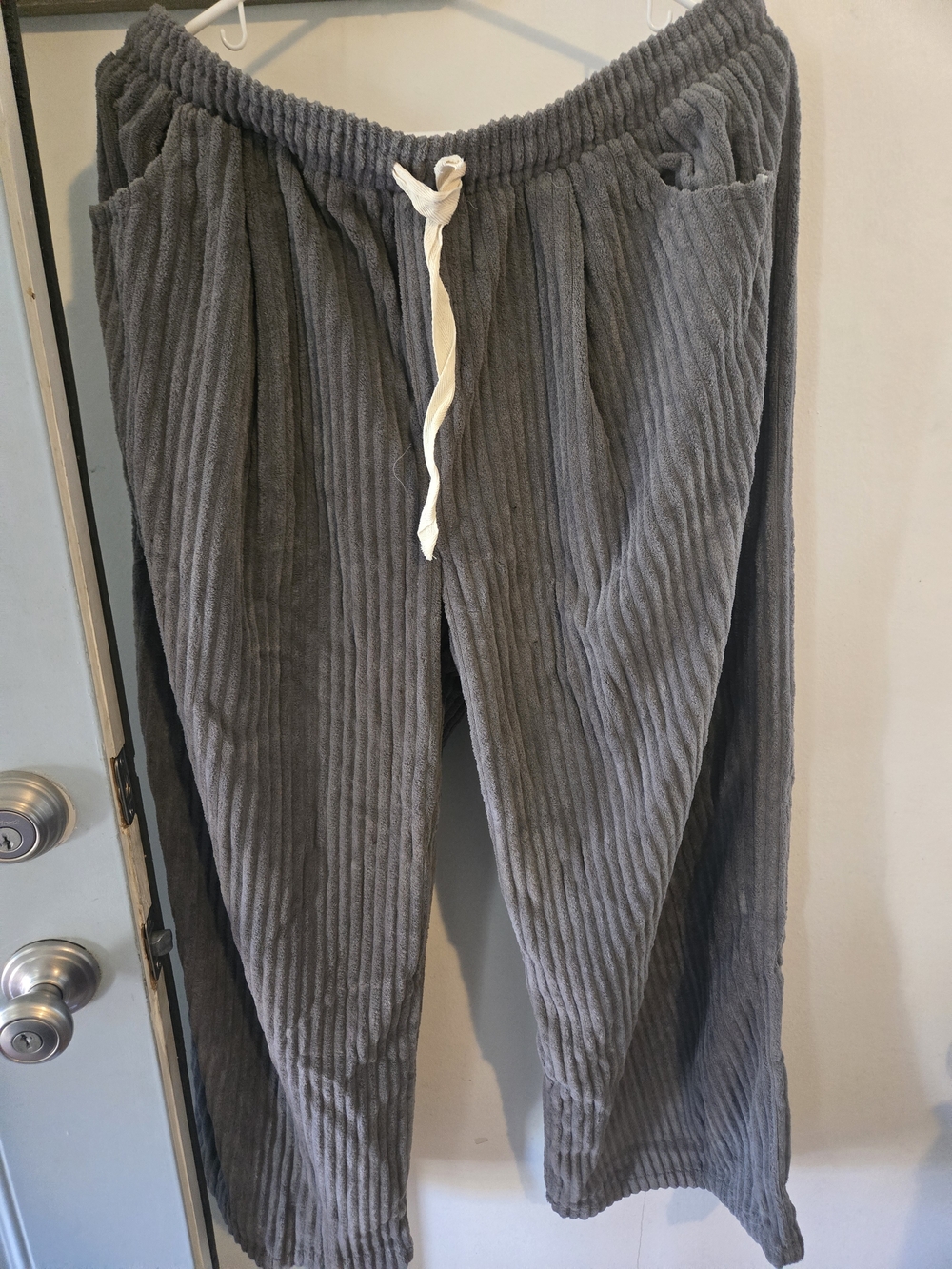 Men's Gray Corduroy Drawstring Pants - Comfortable Everyday Fit